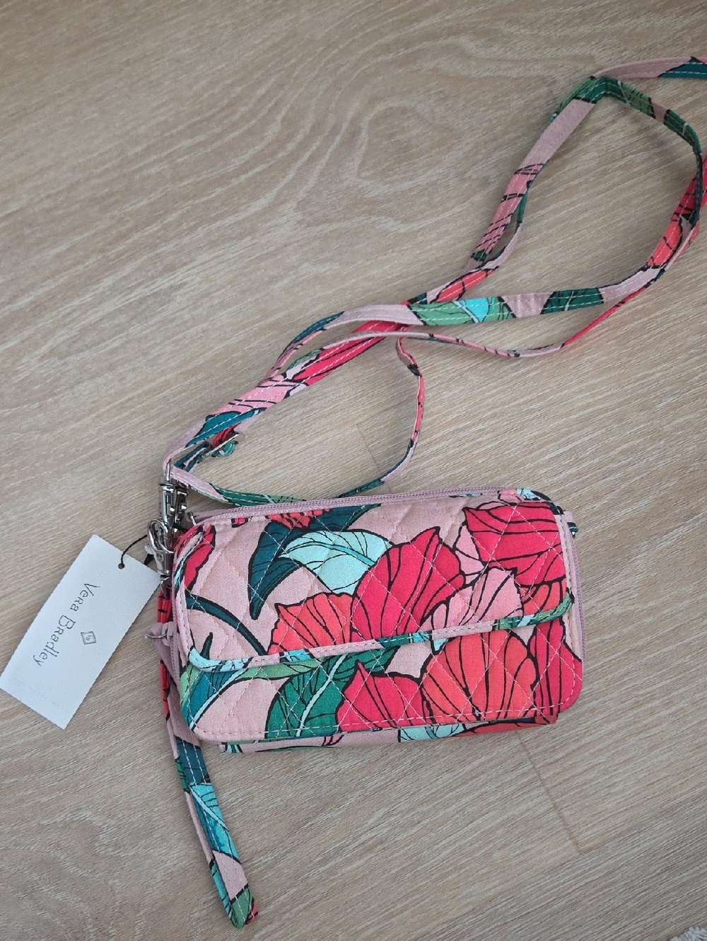 NWT Vera Bradley Coral Pink Floral Crossbody Wallet